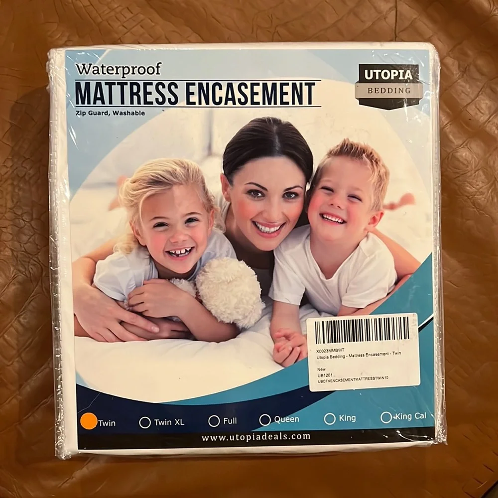 Utopia Bedding UB1201 Twin Bed Bug Proof & Waterproof Mattress Encasement NEW